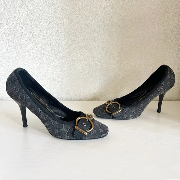 Louis Vuitton Vintage Monogram Canvas Black Gray Buckle Heels Pumps Size EU 39.5 - Picture 1 of 15